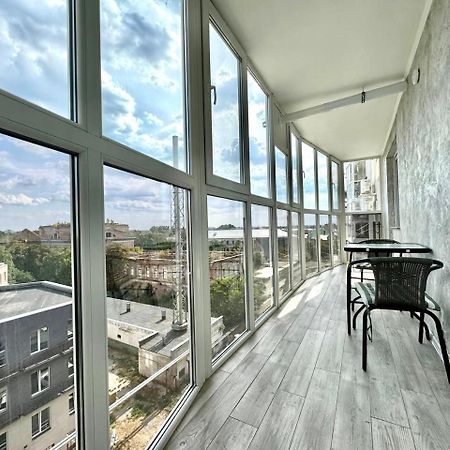 Apartpoltava Апартаменти Бізнес-Класу В Престижній Новобудові З Панорамним Балконом Центр Bagian luar foto