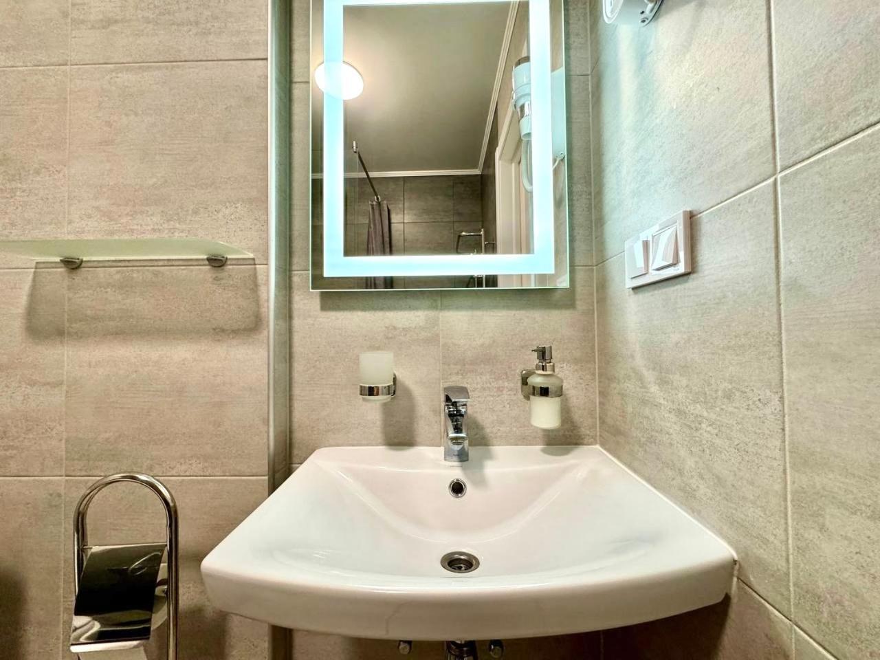 Apartpoltava Апартаменти Бізнес-Класу В Престижній Новобудові З Панорамним Балконом Центр Bagian luar foto